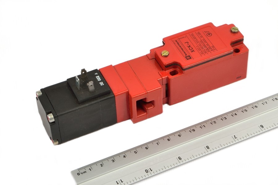 XCK-J 5957M01 Telemecanique выключатель концевой
