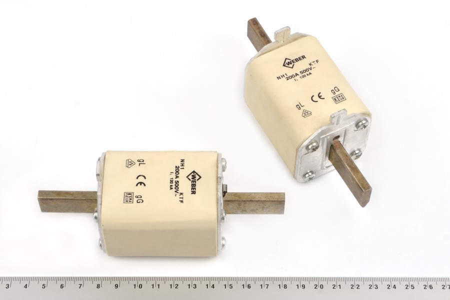 NH1 200A 500V предохранитель (Габ1)