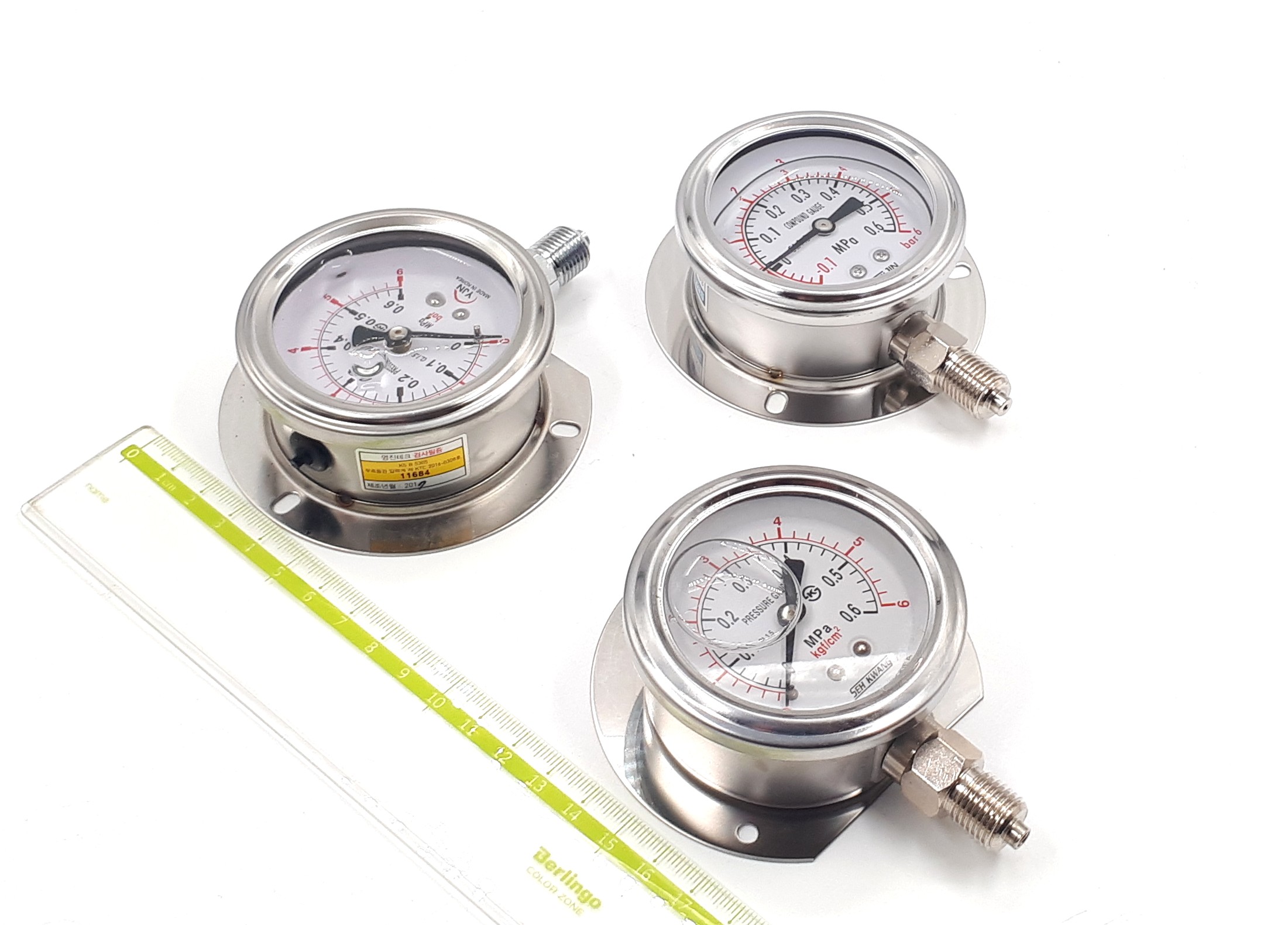KSB5305 0-0,6MPa 60mm G1/4R Ф манометр виброустойчивый
