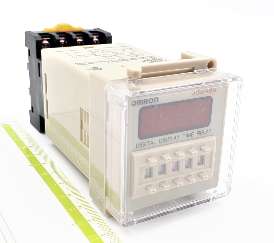 JSS48A 0,01s-99h 24VDC Omron реле времени
