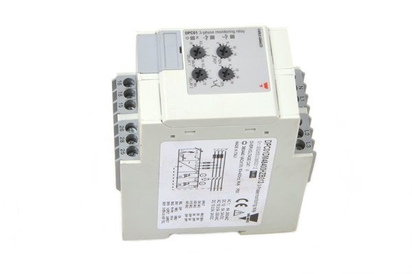 DPC01DM48 400HZB013 380/440VAC 50-400Hz CARLO GAVAZZI реле контроля фаз