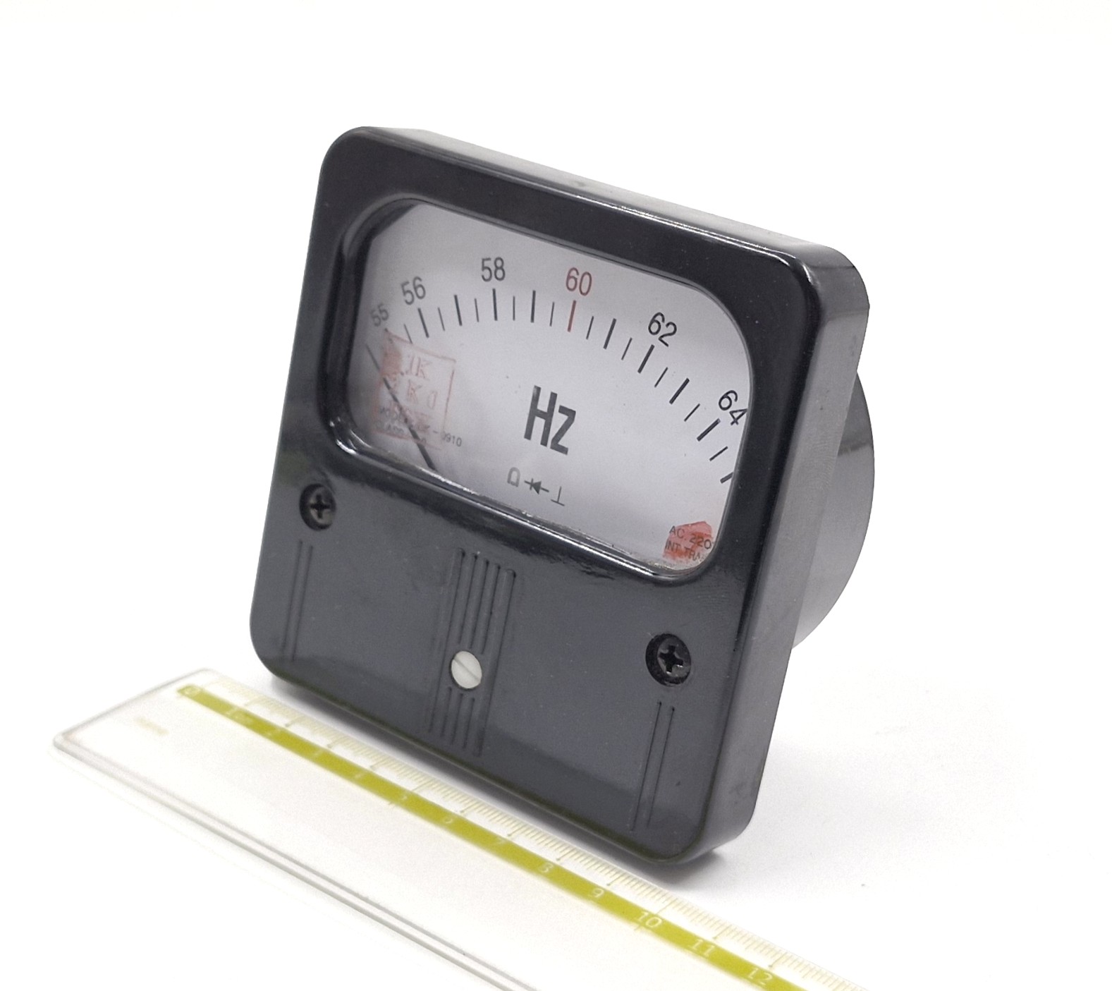 DK-0910 55-65Hz 220VAC DKE частотомер стрелочный
