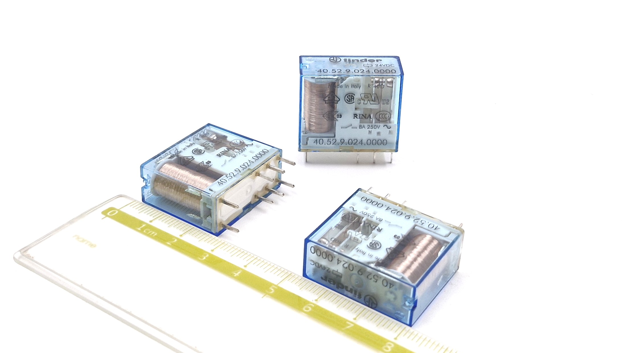 40.52.9.024.0000 24VDC 8A 250V 2NO+2NC Finder реле промежуточное
