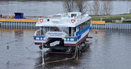 Пассажирский катамаран "Форт Александр Ⅰ"