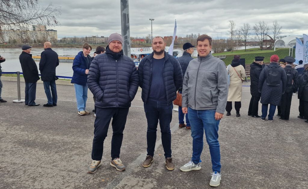 Спуск на воду СНСЗ 26.04.24.jpg
