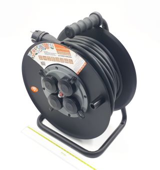 Удлинитель на катушке 30м 4 места 4kW КГ 3x2.5