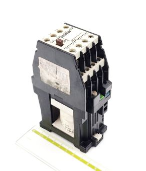 3TB40 22E 20A 24VDC 4kW 380V 3P 2NO+2NC Siemens контактор