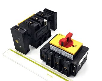 P3-63/IVS/N/HI11 63A 3P +E 1NO+1NC Eaton выключатель пакетный
